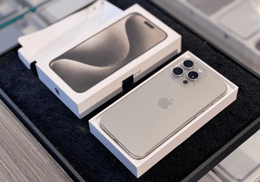 Anh Hưng Nguyễn Nêu Cảm Nhận Sau Khi Mua Hàng Tại Dương Phi Mobile